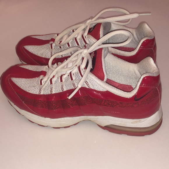 Limited edition Nike sneakers - Picture 5 of 11